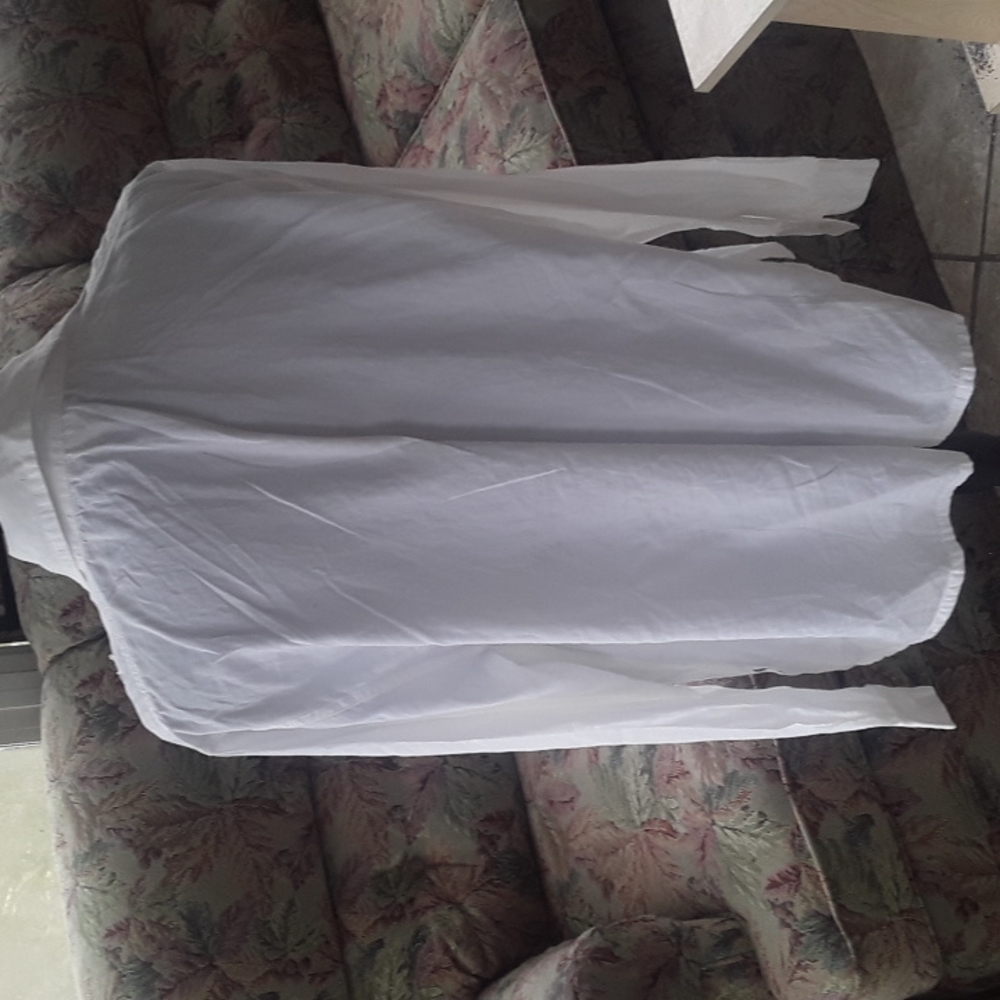White Blouse❤ - Picture 5 of 8